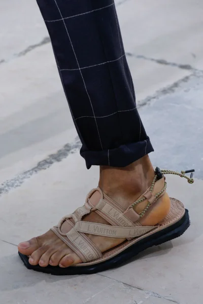 Look 51